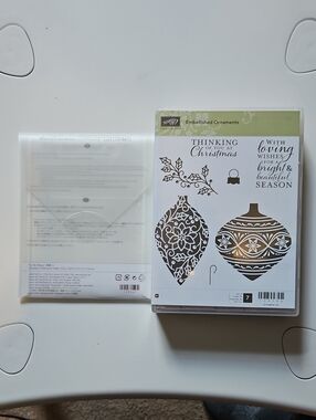 Stampin' Up! Embellished Ornaments Stamp Set - White and Gold